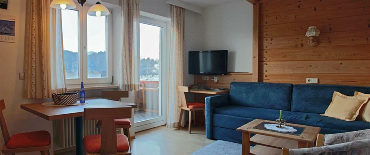 Апартаменты Gastehaus Luise Оберстдорф Экстерьер фото